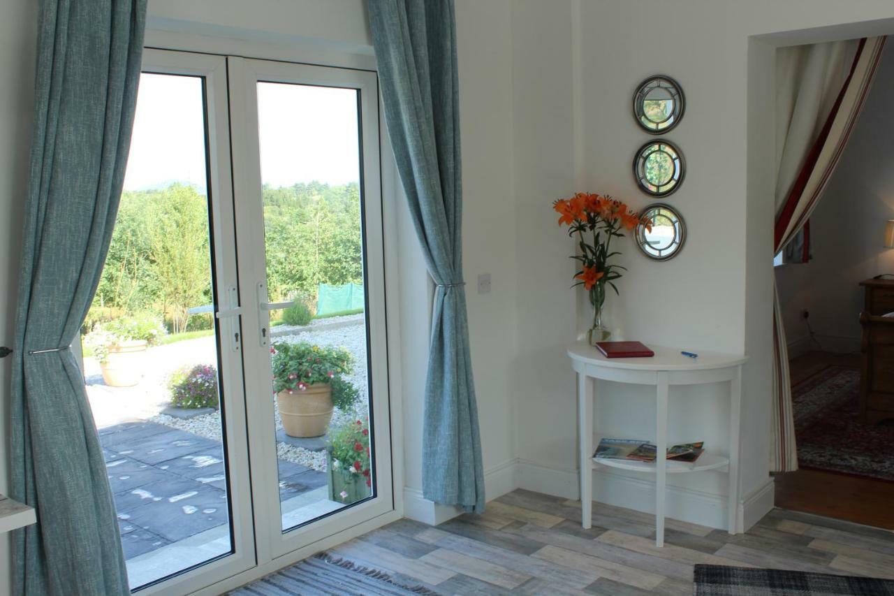 Bunlin Heights Self Catering Studio Милфорд Екстериор снимка